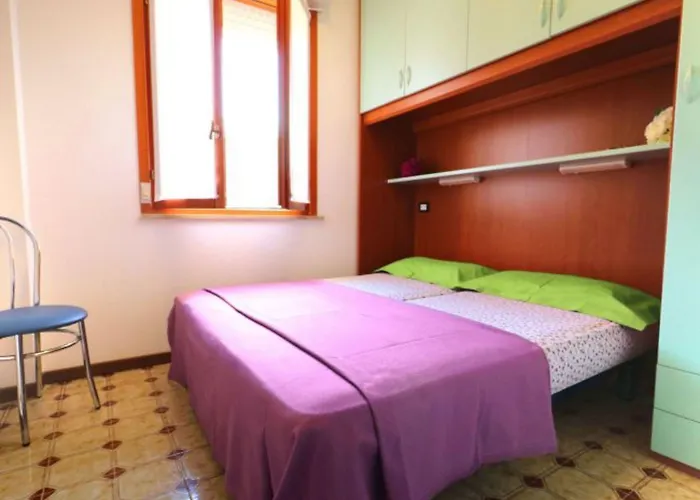 Relax In Our Serene Apartment-beahost *